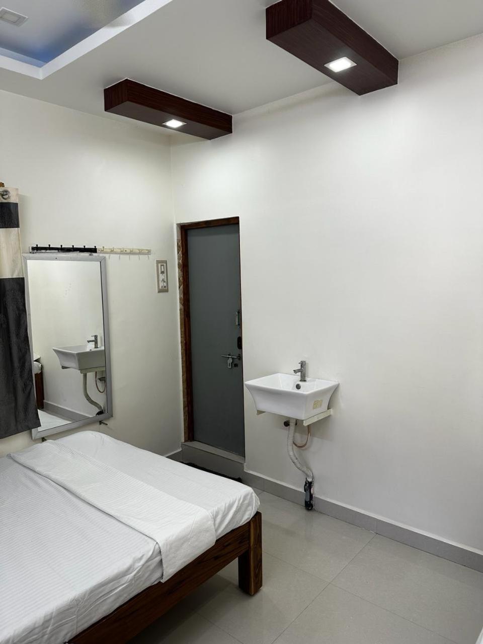Temple View Home Stay Tiruvannāmalai Exteriér fotografie