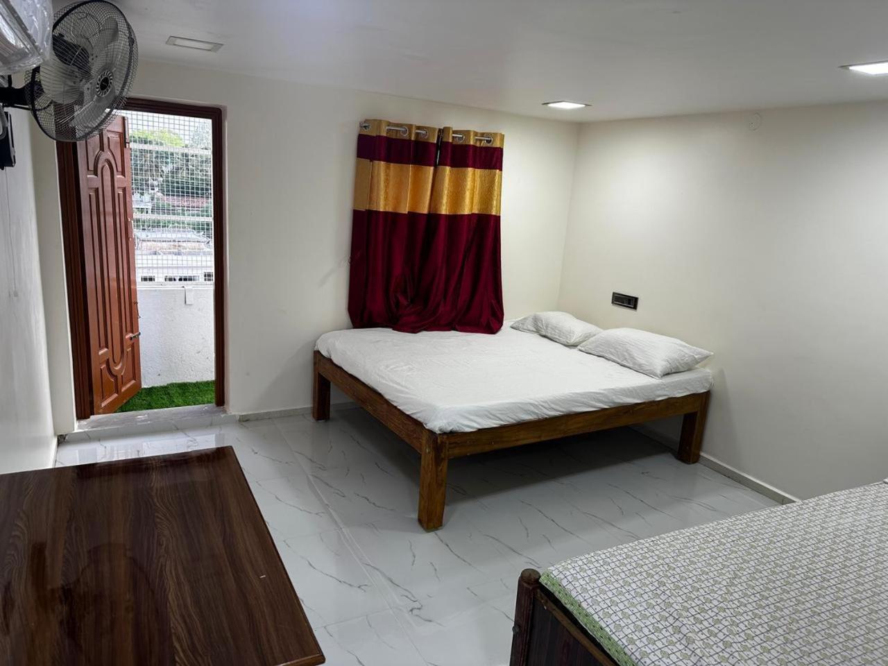 Temple View Home Stay Tiruvannāmalai Exteriér fotografie